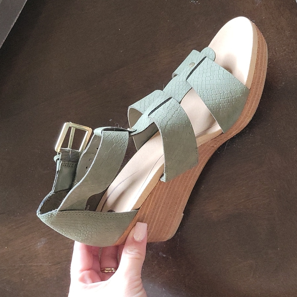Dr Scholls Green Wedges
